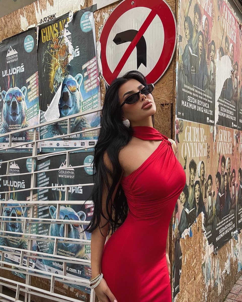 Orange dress