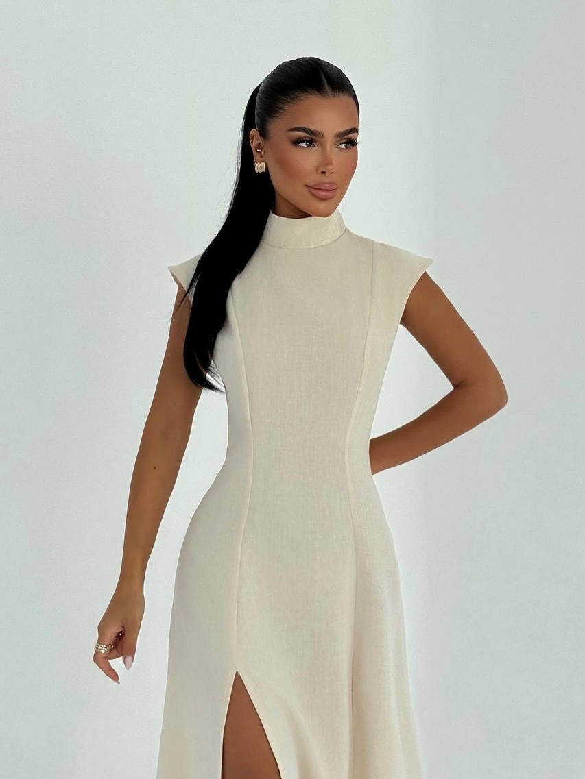 Robe longue élégante avec fente