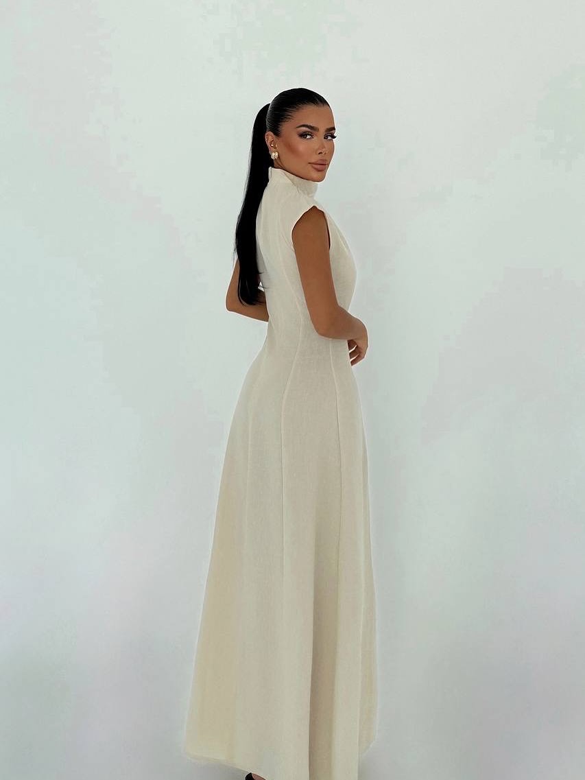 Robe longue élégante avec fente